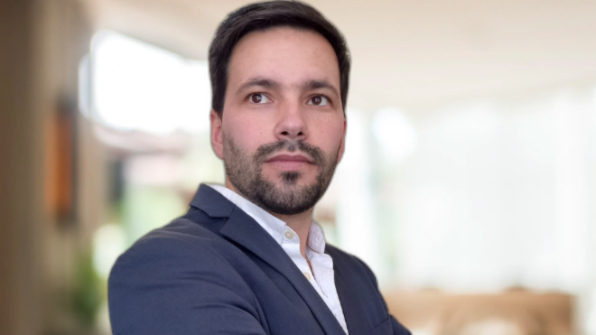 Nelson Martins apresenta soluções profissionais ASUS para o mercado nacional