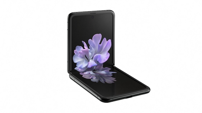 Samsung apresenta a nova geração de smartphones dobráveis