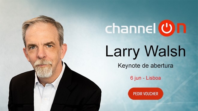 Larry Walsh no palco do Channel ON