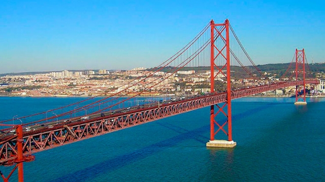 A Ponte Vermelha que não é em São Francisco