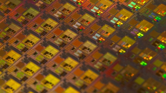 Mercado de chips para IA deverá atingir os cem mil milhões de dólares