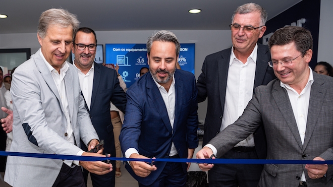 Epson e Dualinfor inauguram novo espaço