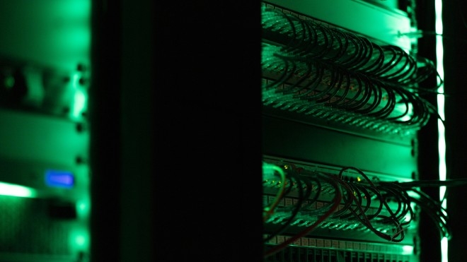 Mercado global de servidores cresce no arranque do ano à boleia da IA