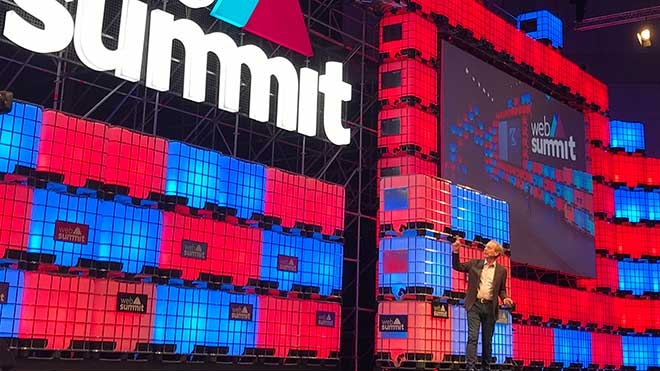 Web Summit: “Cibersegurança tem de ser uma das grandes causas do nosso tempo”, alerta o presidente da Microsoft