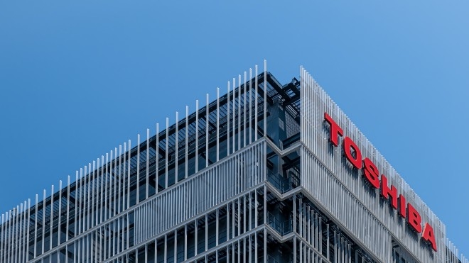 Toshiba com oferta de compra de 15 mil milhões de dólares