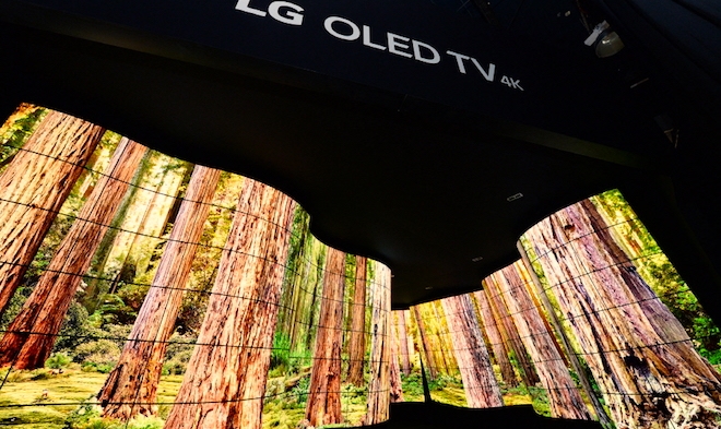 CES 2018: LG apresentou exposição OLED de 28 metros