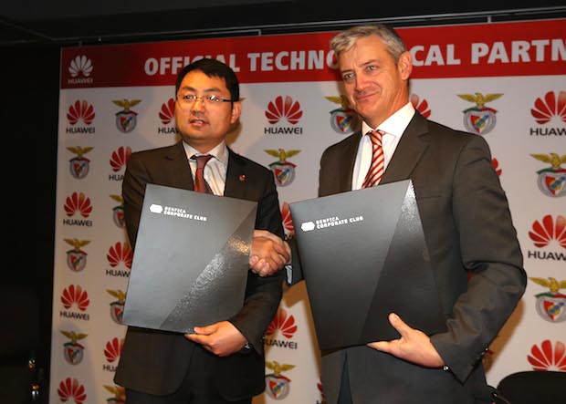 Huawei e SL Benfica celebram parceria tecnológica